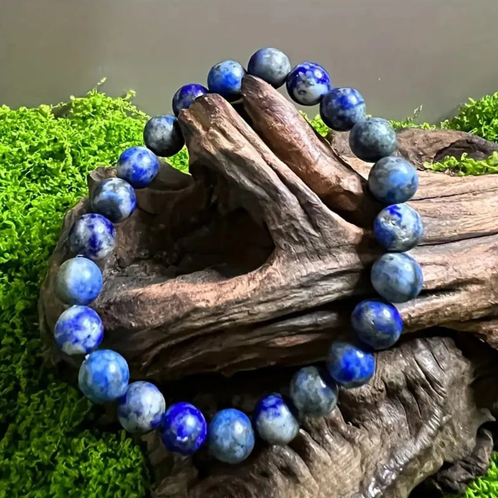 Unisex Lapis Lazuli bracelet made of 8mm natural stone, perfect for everyday gift giving