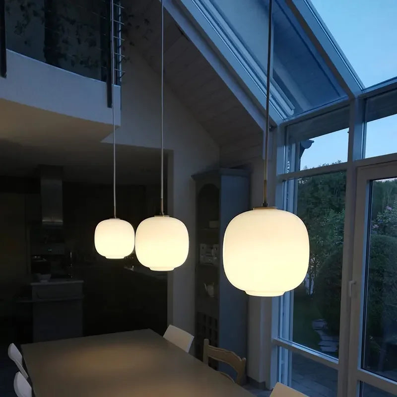 Minimalist White Glass Pendant Lights Nordic Modern Dining Table Hanging Lamps Restaurant Bedside Chandeliers Home Decor LED