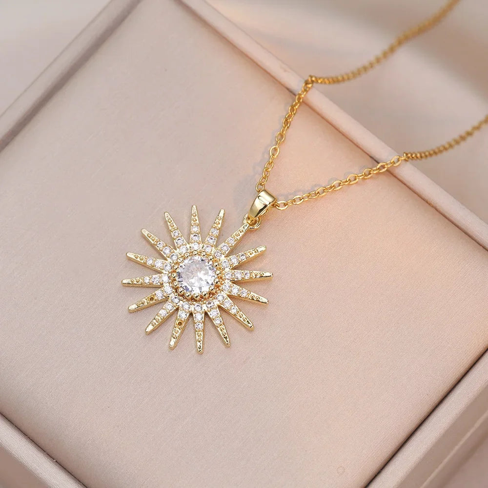 Stainless Steel Gold Color Zircon Sunflower Pendant Necklace for Women Girls Lovely Jewelry Accessories Gifts for Thanksgiving
